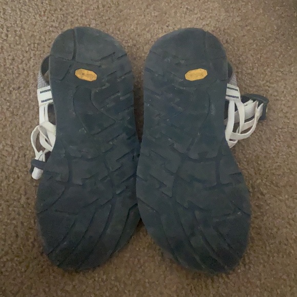 Chacos - Picture 2 of 2